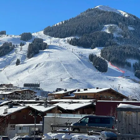 Augustine Hinterglemm Zentrum Chalet Saalbach-Hinterglemm